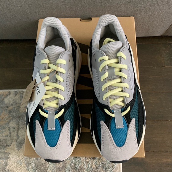 ❌SOLD❌Yeezy Boost 700 Wave Runner 6M / 7-7.5W - Picture 2 of 10